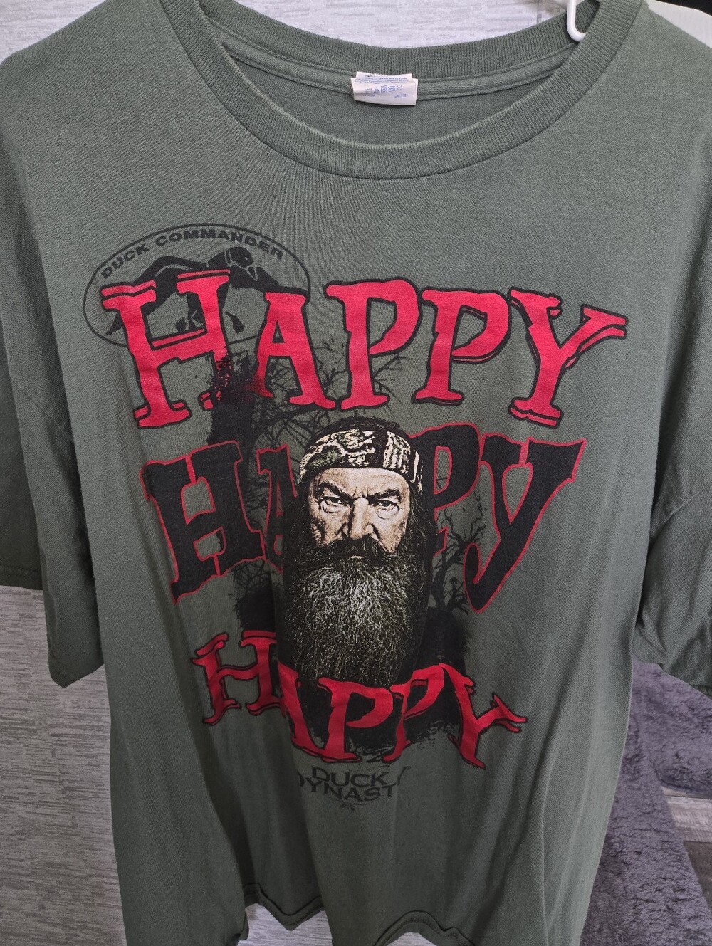 Mens Duck Dynasty 'Happy' Graphic Tee - Olive Green